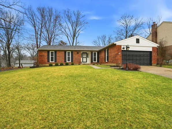 7926 Dunview Ct, Cincinnati, OH 45255