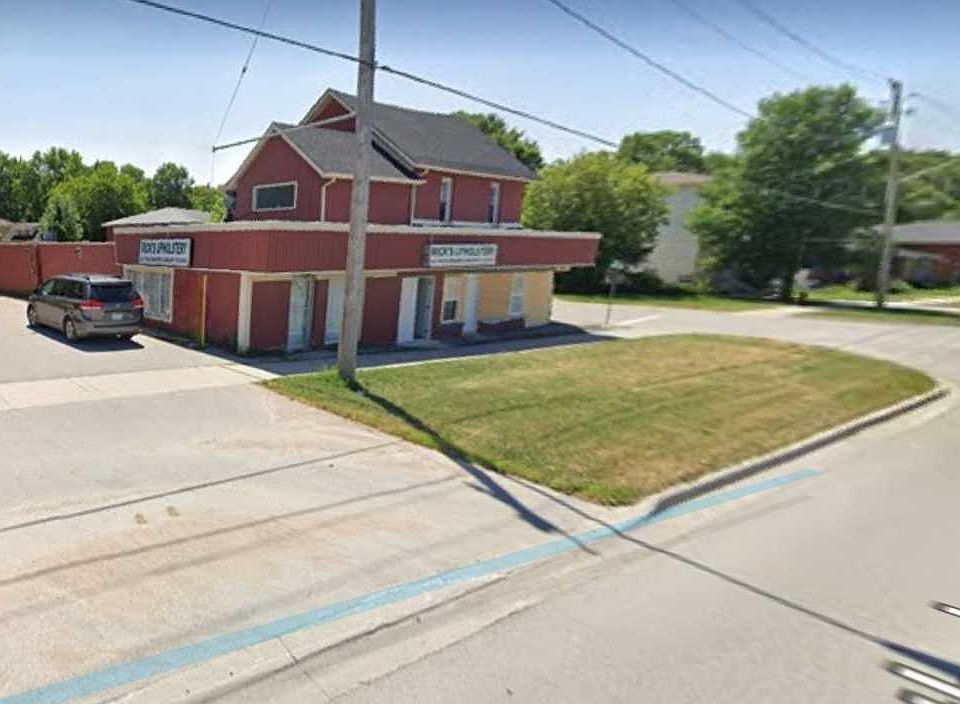 2nd image of 191 Atherley Rd