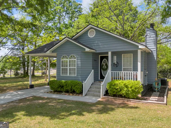 391 Cemetery St, Shady Dale, GA 31085