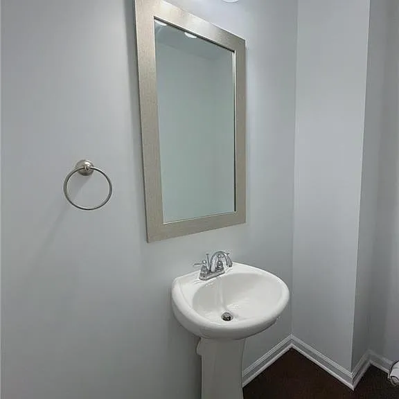 1000 Parkside Wood Ct — Photo 5
