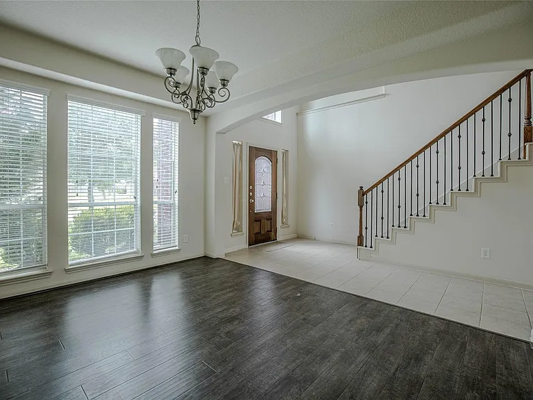 22714 Pantego Ln — Photo 12