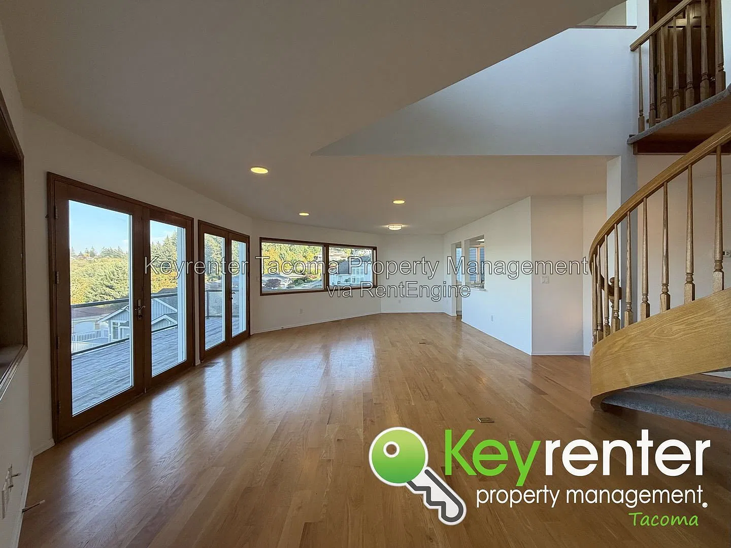 4 bed, 3.0 bath, 2588 sqft, $3,700 — Photo 3