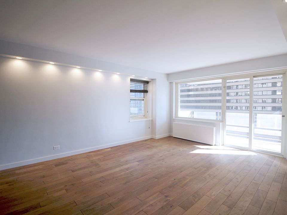 1st image of 159 W 53rd St APT 24B