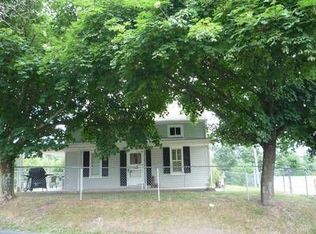 13585 Grant Shook Rd, Greencastle, PA 17225