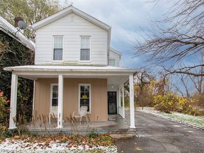 1825 Brevier Ave, Cleveland, OH, 44113