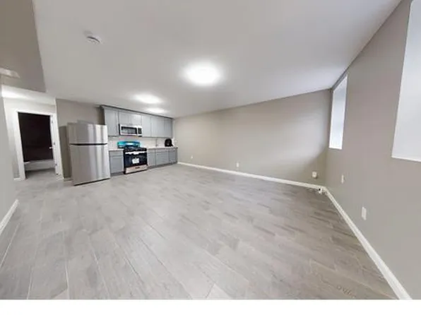 48 Brook St #1, Staten Island, NY 10301