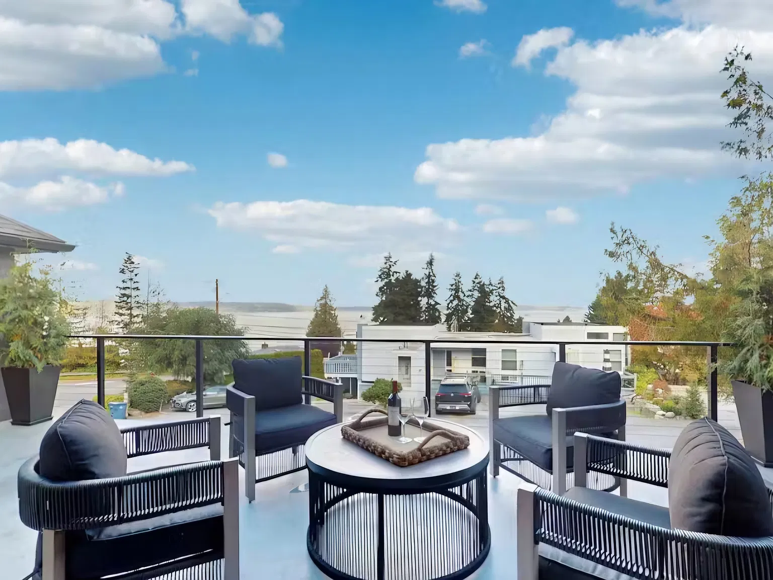 1 bed, 700 sqft, $2,795 — Photo 2