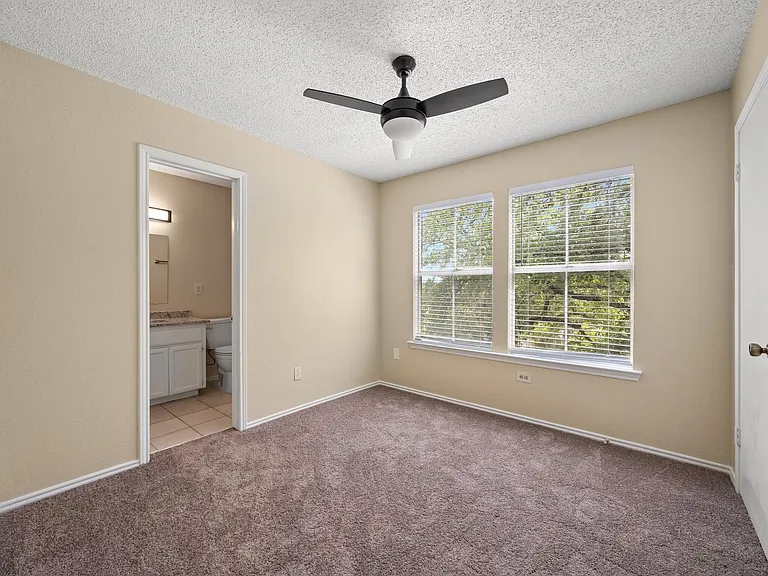 6715 Old Quarry Ln — Photo 19