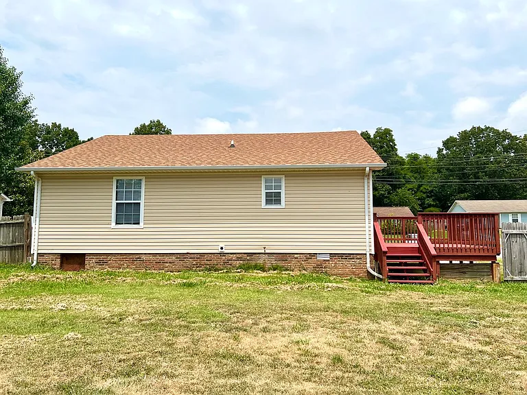 128 Gail St — Photo 14