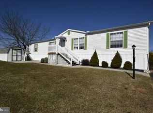 50 Raptor Dr, Hanover, PA 17331