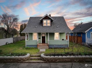 6207 S Warner St, Tacoma, WA