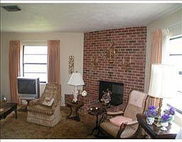 4th image of 1439 Providence Blvd