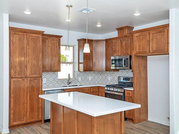 2nd image of 4362 W 17th St
