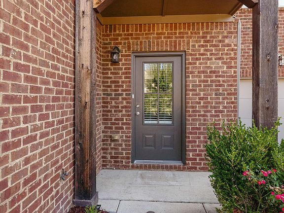 4th image of 4375 Shivas Way