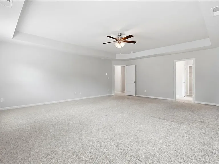 3132 Hawthorn Farm Blvd — Photo 8