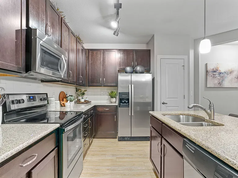Regency RidgeGate | Lone Tree, CO Apartments