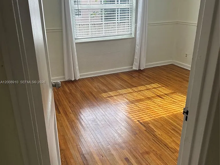 1422 Wiley St — Photo 15