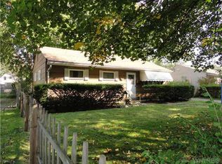 27 Jesella Dr, North Tonawanda, NY 14120