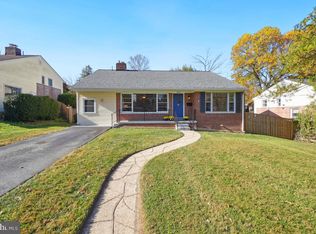 9420 Balfour Dr, Bethesda, MD 20814