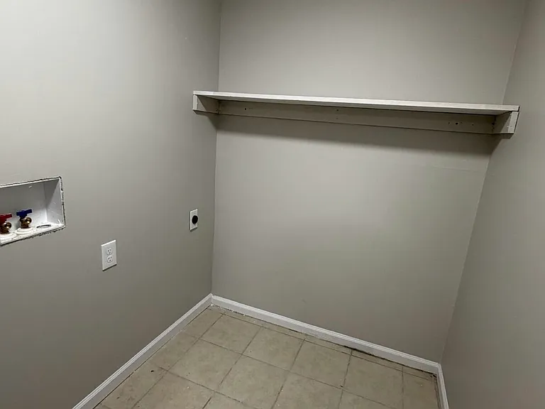 3216 Springfield Dr #2 — Photo 12
