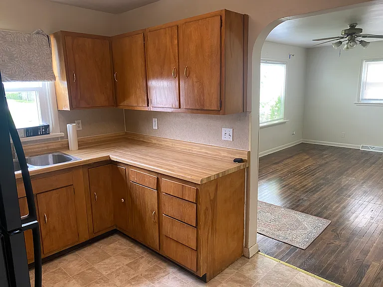 591 Irey Ave — Photo 3