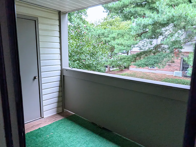 18708 Caledonia Ct #E — Photo 19