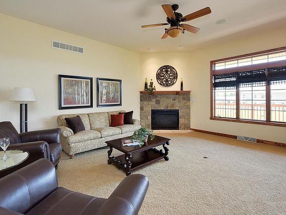 4th image of N115W17838 Sawgrass Ct