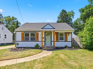 1325 Edith Ave NE, Grand Rapids, MI 49505