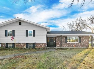 217 Greer Dr E, Newark, OH 43055