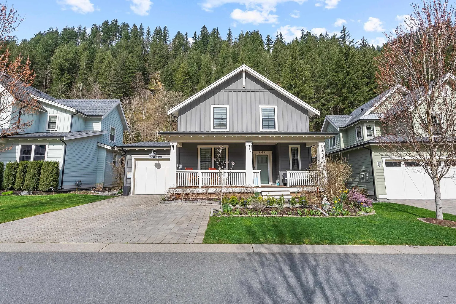 43347 Old Orchard Ln photo 1