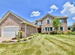 106 Wagon Trl, Mooresville, IN 46158