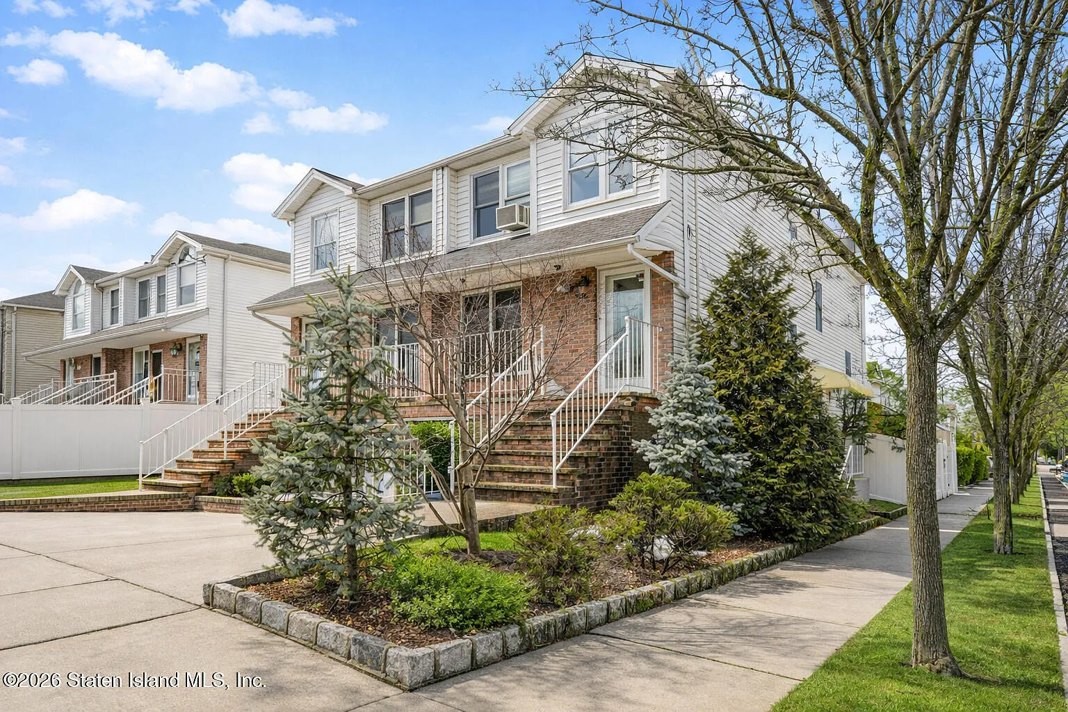 123 Mosely Ave photo 1