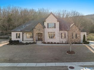 83 McMullen Ln SE, Gurley, AL 35748