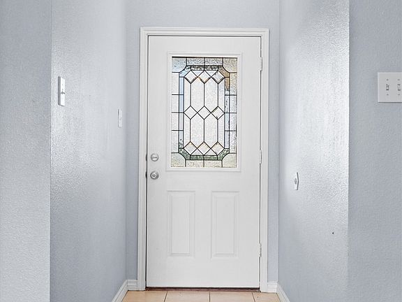 4th image of 12834 Carpenter Ln