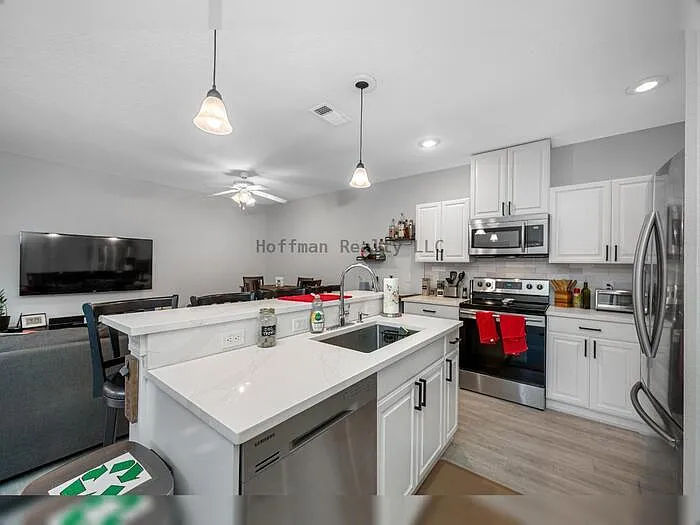 400 S Willow Ave #A — Photo 12