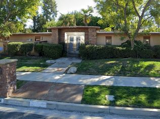 22454 Friar St, Woodland Hills, CA 91367
