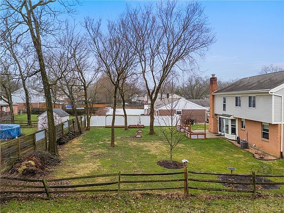4th image of 1183 Forest Run Dr