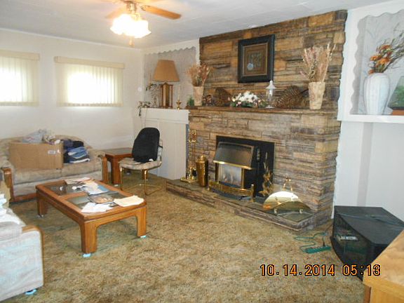 3rd image of 123 8th Ave