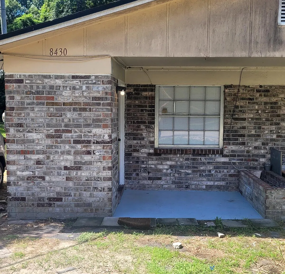 2 bed, 750 sqft, $1,045 — Photo 2
