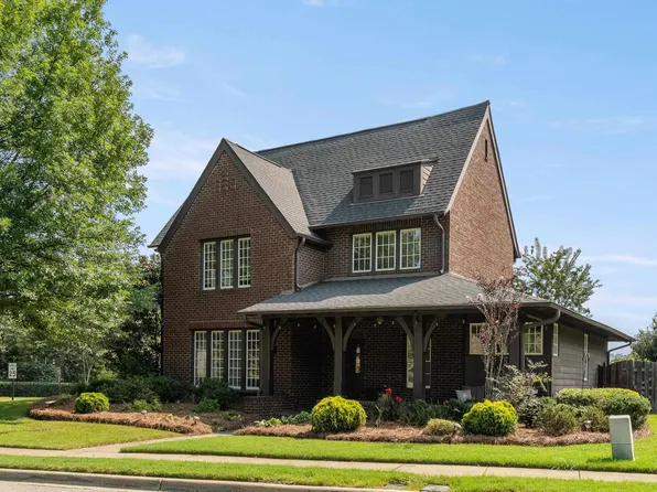 3840 Village Center Dr, Birmingham, AL 35226