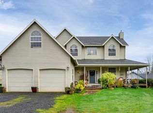 380 SW 7th St, Dundee, OR 97115