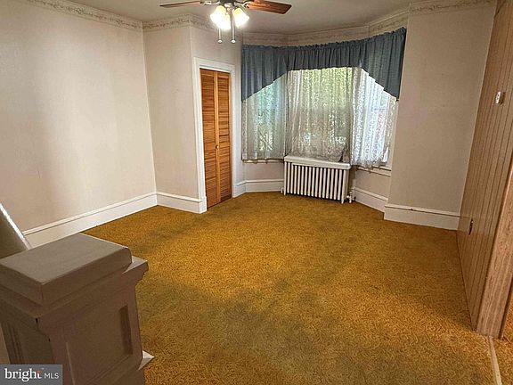 5th image of 205 Park Ave
