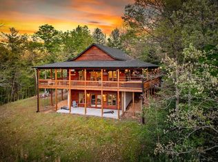 490 Walnut Hills Dr, Mineral Bluff, GA 30559