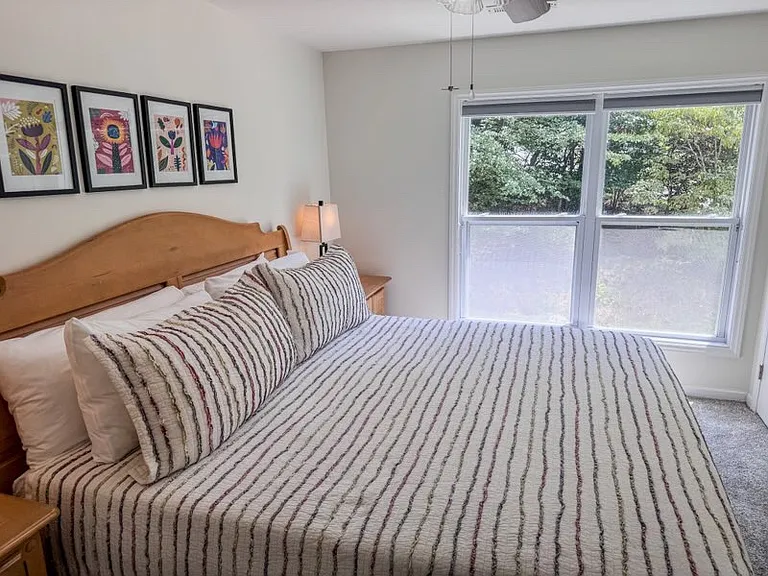 3 Higgins Rd #C — Photo 8