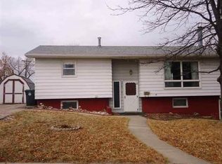 2619 Hoefer Ave, Rapid City, SD 57701