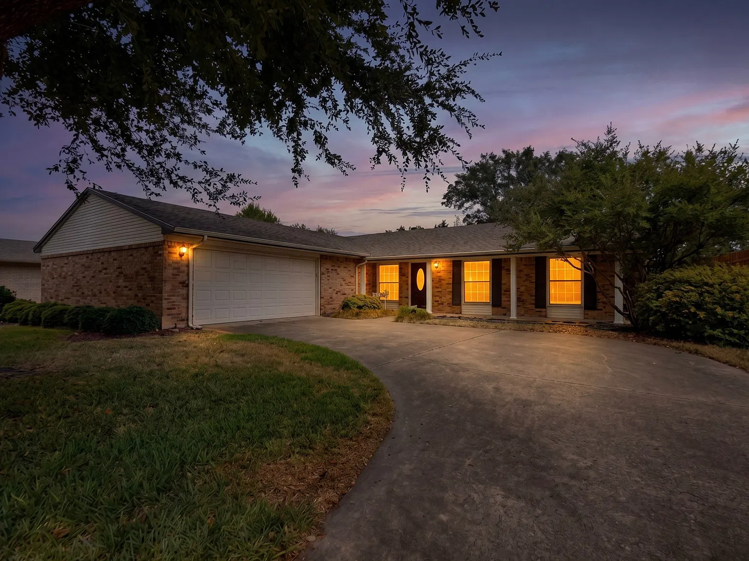 4 bed, 2265 sqft, $3,500 — Photo 1
