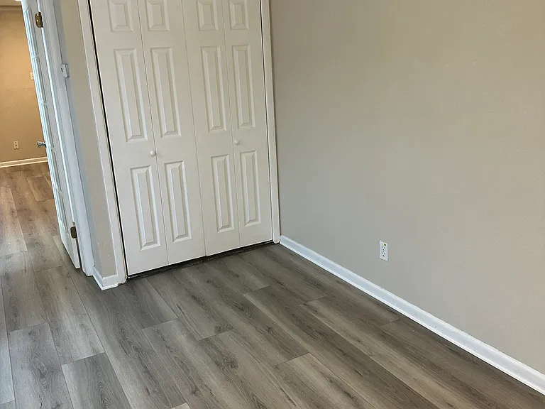 5718 Penrose Ave #D — Photo 5