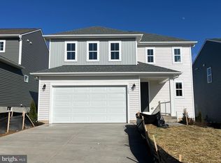 128 Curtain Fall Dr, Middletown, VA 22645