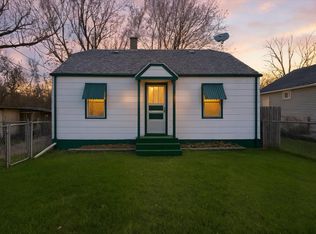 1053 E Empire Ave, Benton Harbor, MI 49022