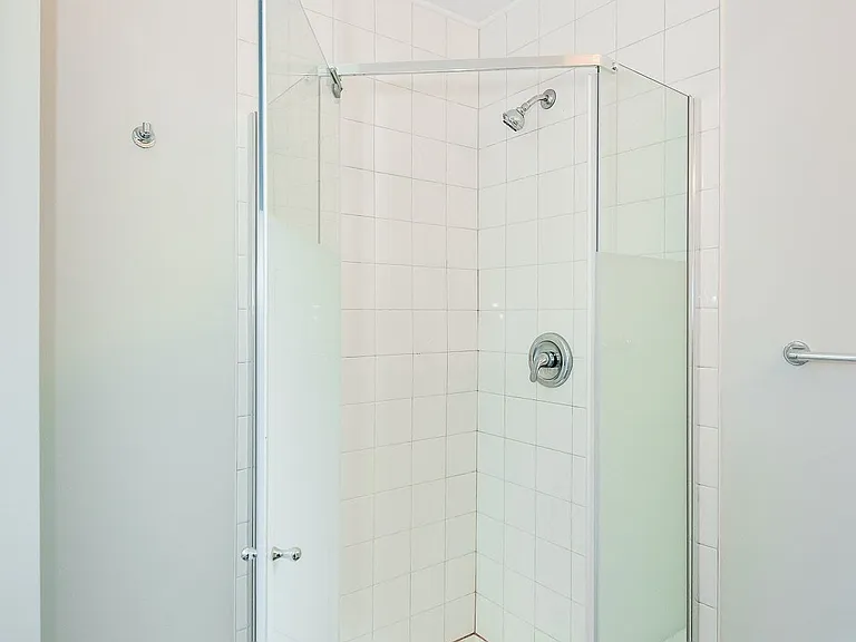 5 Algoma Dr — Photo 16